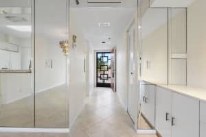 7360 S Oriole Blvd 303, Delray Beach, FL 33446 Sold 12/05/23