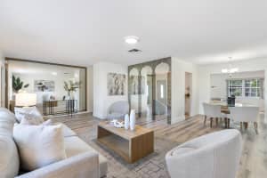 7001 NW 91st Ter, Tamarac, FL 33321 Sold 12/19/23