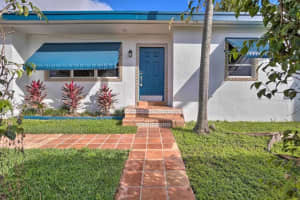 2000 Parker Ave, West Palm Beach, FL 33401 Sold 06/12/24