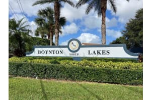 6 Bentwater Cir, Boynton Beach, FL 33426 Sold 04/17/24