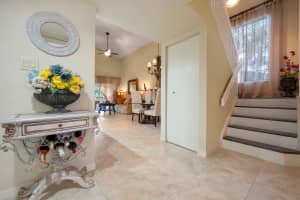 16206 Glenmoor Dr 206, West Palm Beach, FL 33409 Sold 12/12/23
