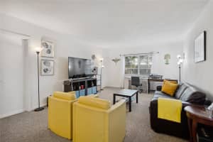 2426 SE 17th St 204A, Fort Lauderdale, FL 33316 Sold 02/21/24