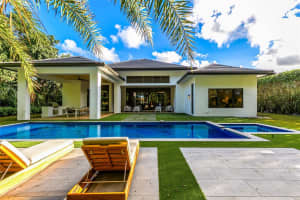 4715 Pine Tree Dr, Boynton Beach, FL 33436 Sold 04/26/24