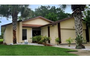 7 Danby Place, Boynton Beach, FL 33426 Sold 02/02/24