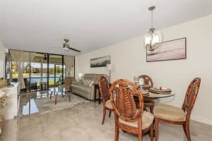 6603 Coral Lake Dr 103, Margate, FL 33063 Sold 04/30/24