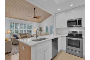 1312 Coral Park Lane 201, Vero Beach, FL 32963 Sold 02/01/24