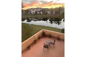 1060 SW 113th Ter, Pembroke Pines, FL 33025 Sold 03/25/24
