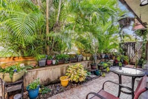 9445 NW 48th St D, Sunrise, FL 33351 Sold 02/29/24