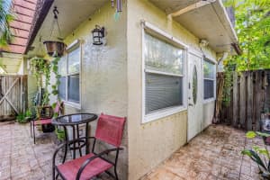 9445 NW 48th St D, Sunrise, FL 33351 Sold 02/29/24