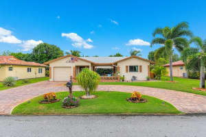 7002 NW 92nd Ave, Tamarac, FL 33321 Sold 04/04/24