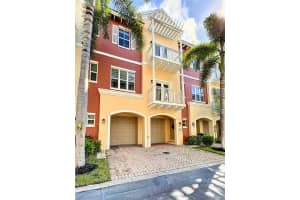 2331 Vintage Dr 2331, Lighthouse Point, FL 33064 Sold 03/08/24