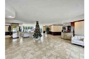 2841 N Ocean Blvd 202, Fort Lauderdale, FL 33308 Sold 03/15/24