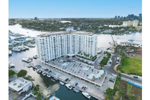 1 Las Olas Cir 109, Fort Lauderdale, FL 33316 Sold 04/11/24