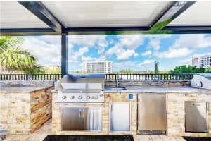 525 N Ocean Blvd 1724, Pompano Beach, FL 33062 Sold 04/29/24