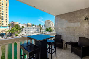 440 Paradise Isle Blvd 301, Hallandale Beach, FL 33009 Sold 01/24/24