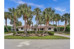 5 TAHOE LN, Sea Ranch Lakes, FL 33308 Sold 01/29/24