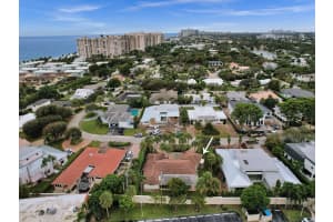 5 TAHOE LN, Sea Ranch Lakes, FL 33308 Sold 01/29/24