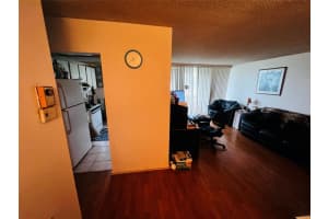 500 Davis Rd 29, Palm Springs, FL 33461 Sold 12/29/23