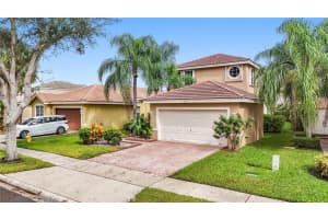 5315 NW 117th Ave, Coral Springs, FL 33076 Sold 04/26/24