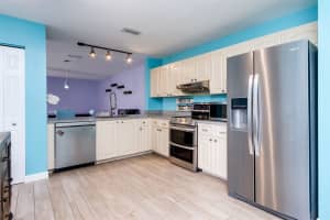 6184 Laurel Ln A, Tamarac, FL 33319 Sold 12/19/23