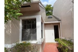 5148 NW 11th Drive 5148, Deerfield Beach, FL 33064 Sold 04/19/24