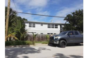 799 Ne 34th Ct, Oakland Park