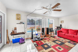 1009 Wyoming Ave, Fort Lauderdale, FL 33312 Sold 05/06/24