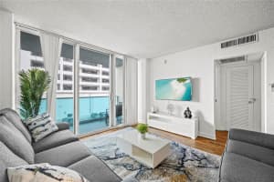4001 S Ocean Dr 4L, Hollywood, FL 33019 Sold 08/21/24