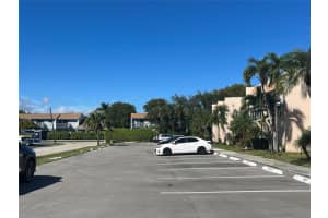 1401 N 15th Ave 14, Hollywood, FL 33020 Sold 03/07/24