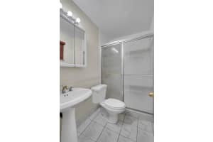 9425 SW 50th ave, Cooper City, FL 33328 Sold 03/19/24