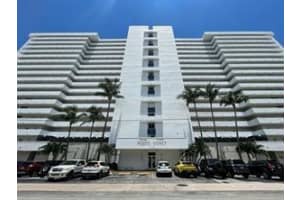 2200 NE 33rd Ave 5A, Fort Lauderdale, FL 33305 Sold 02/16/24