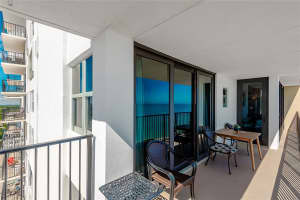 2201 S Ocean Dr 1901, Hollywood, FL 33019 Sold 03/07/24