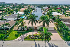 2910 NE 45th St, Lighthouse Point, FL 33064 Sold 05/01/24