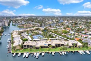 1100 SE 5th Ct 3, Pompano Beach, FL 33060 Sold 03/12/24