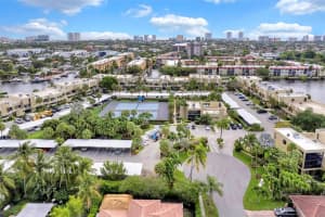 1100 SE 5th Ct 3, Pompano Beach, FL 33060 Sold 03/12/24