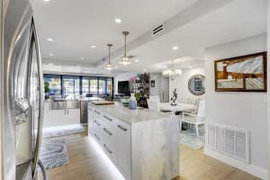 1100 SE 5th Ct 72, Pompano Beach, FL 33060 Sold 12/07/23