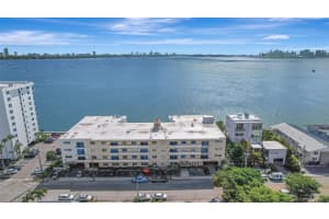 1880 S Treasure Dr 4E, North Bay Village, FL 33141 Sold 01/25/24