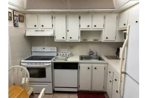 7490 NW 1st St 208, Margate, FL 33063 Sold 07/05/24