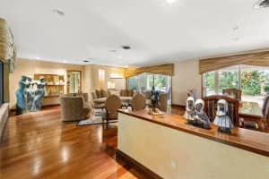 19900 NE 21st Ct, Miami, FL 33179 Sold 02/01/24