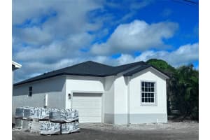 8499 SE Citrus Way, Hobe Sound, FL 33455 Sold 03/15/24