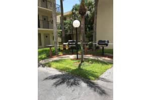 MLS# F10410583, Boca Raton, Florida 33432