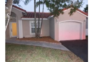 1216 NW 125th Ter, Sunrise, FL 33323 Sold 03/27/24