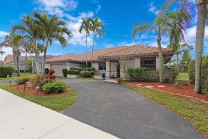 8920 S Southern Orchard Rd, Davie, FL 33328 Sold 01/05/24