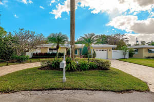 3230 Fiesta Way, Pompano Beach, FL 33062 Sold 01/22/24