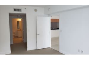1750 N Bayshore Dr 4905, Miami, FL 33132 Sold 08/13/25