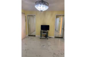 20310 NE 2nd Ave K21, Miami Gardens, FL 33179 Sold 04/11/24