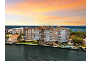 1150 Hillsboro Mile 912, Hillsboro Beach, FL 33062 Sold 03/28/24