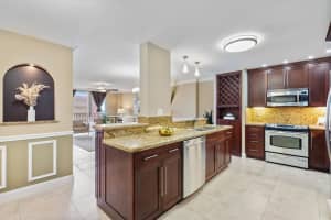 1150 Hillsboro Mile 912, Hillsboro Beach, FL 33062 Sold 03/28/24