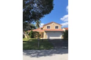 6261 Gauntlet Hall Ln, Davie, FL 33331 Sold 04/22/24