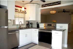 7080 SW 41st Pl, Davie, FL 33314 Sold 05/02/24